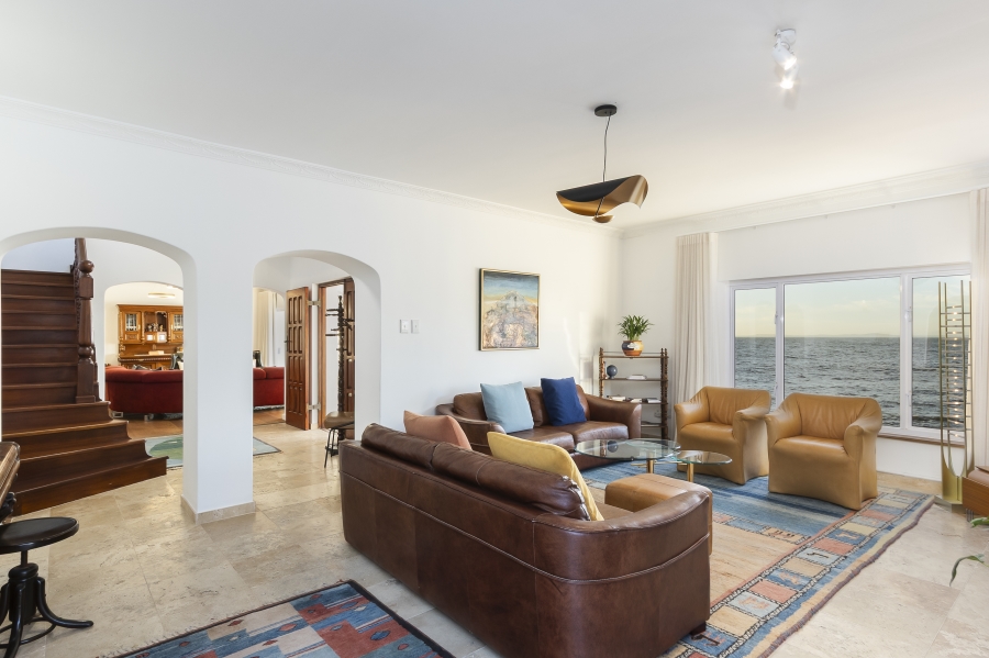6 Bedroom Property for Sale in Gordons Bay Village Western Cape